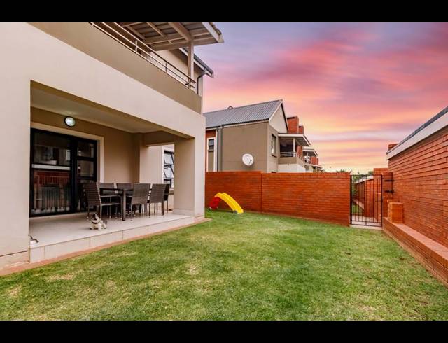 2 BEDROOM APARTMENT FOR SALE IN GOLDEN FIELDS ESTATE